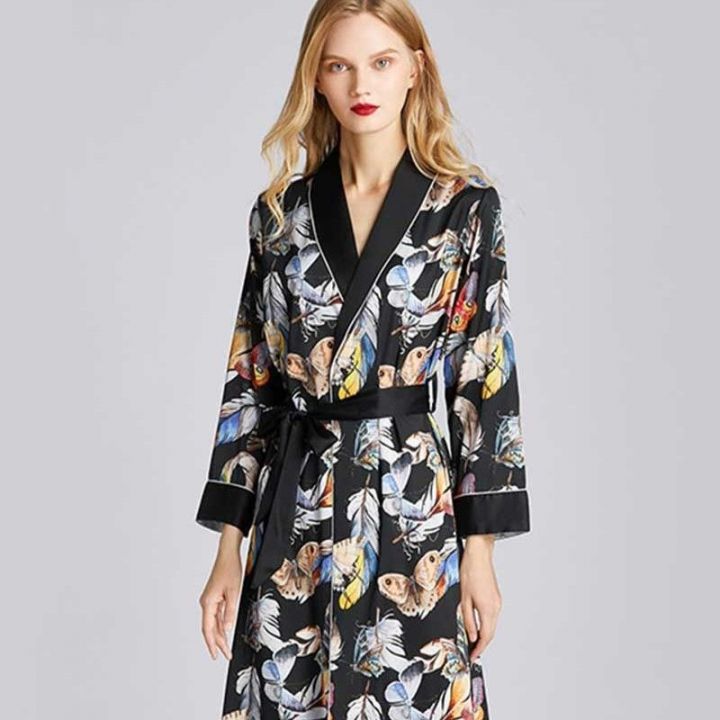 Damesbadjassen met een opvallend patroon