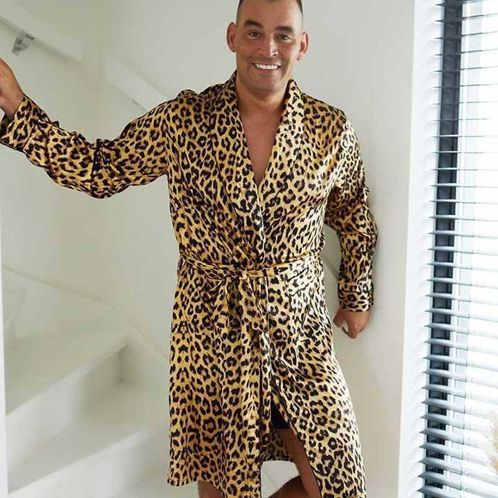 Satijnen badjassen voor heren?