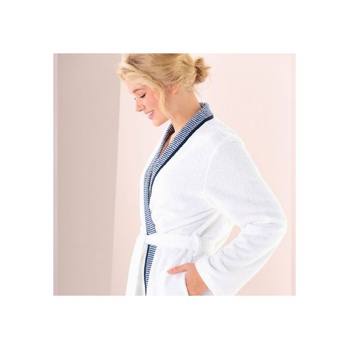 Witte winterbadjassen