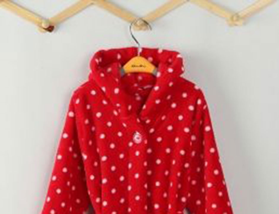 Rode kinderbadjas met witte stippen