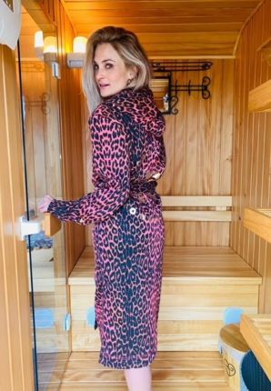 D-Robe badjas met capuchon - panter roze