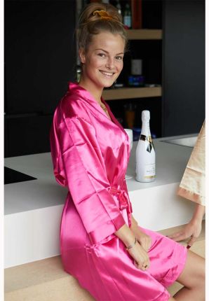 Satijnen kimono dames – donker roze