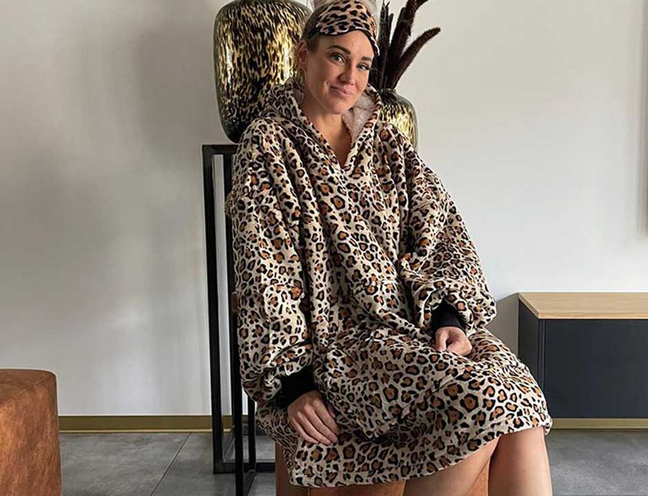 Snuggie met capuchon - fleece poncho - leopard