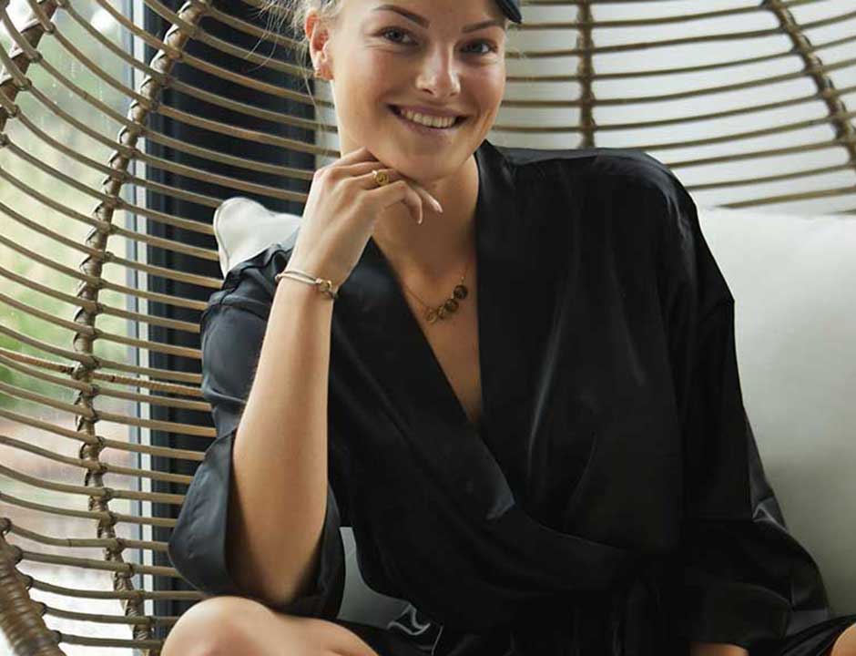 Satijnen kimono dames - zwart