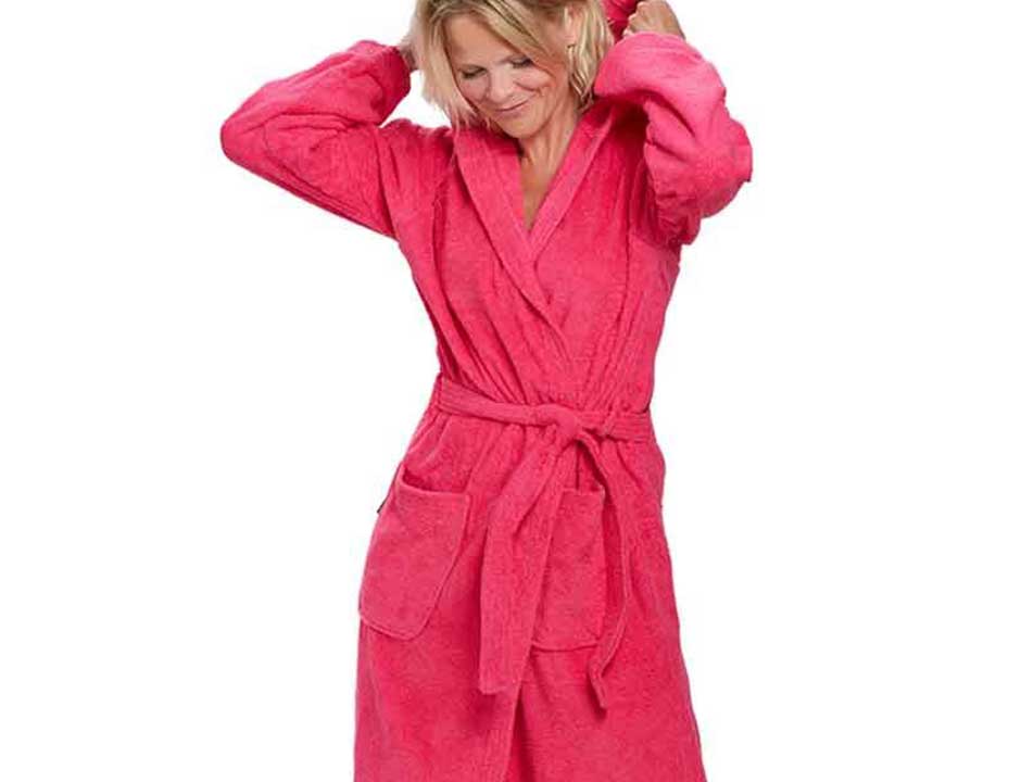 Fuchsia badjas met capuchon