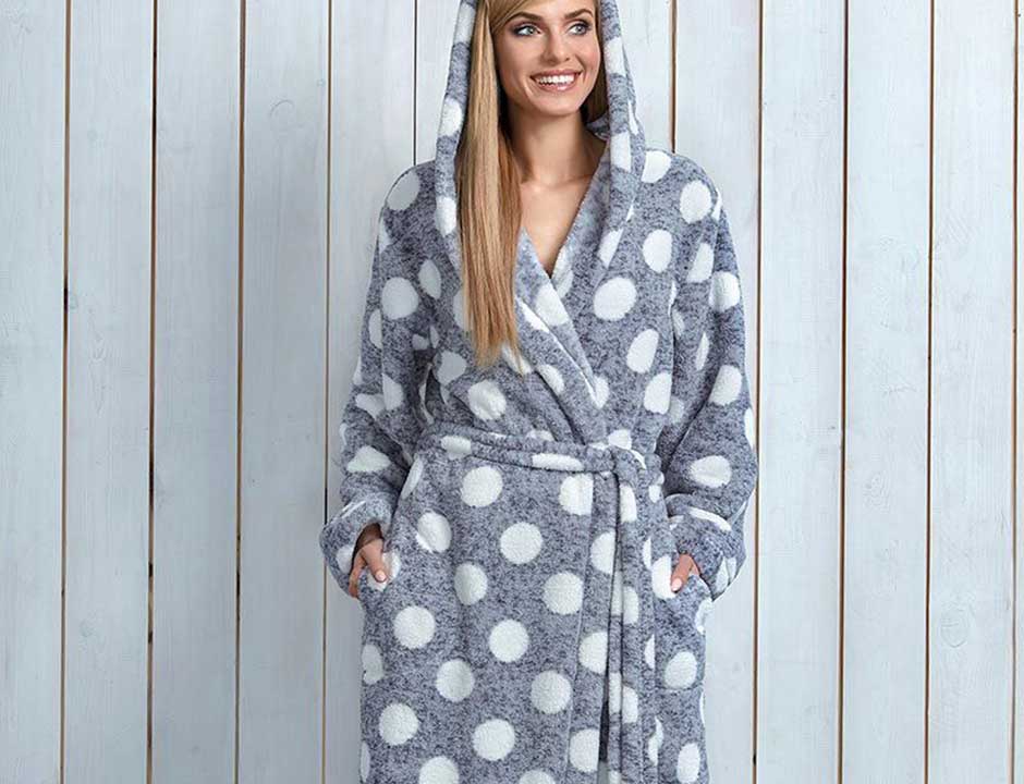 Stippen badjas met capuchon