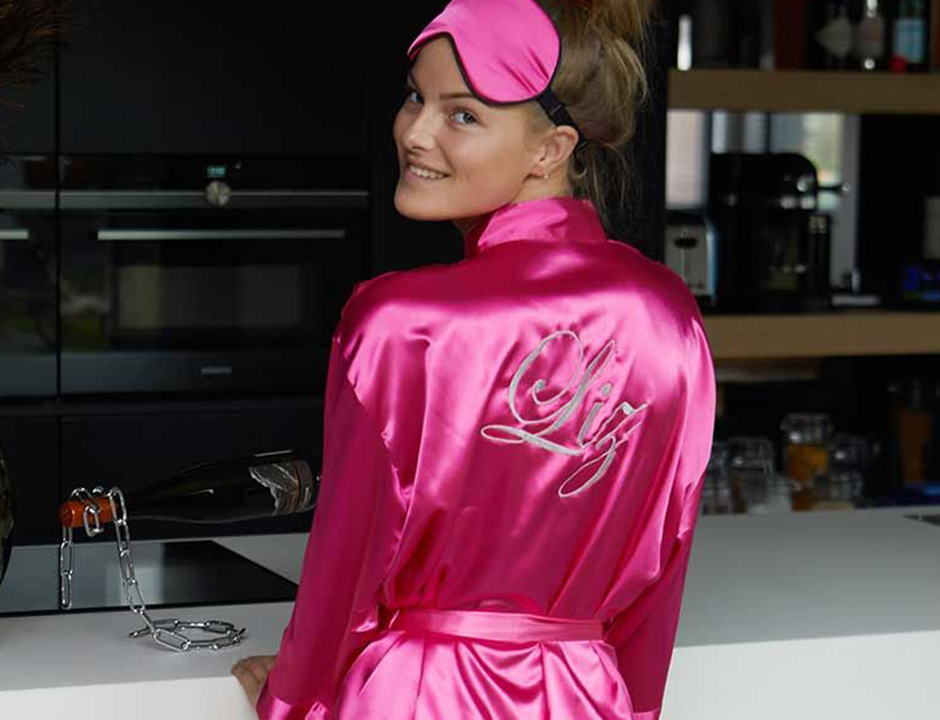 Satijnen kimono dames – donker roze