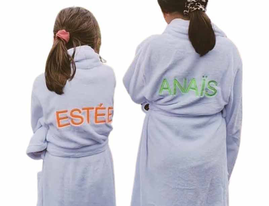 Fleece kinderbadjas borduren